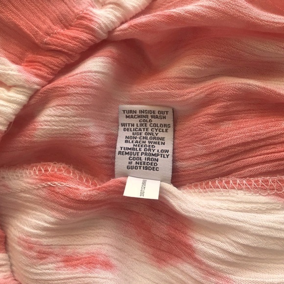 🔴 4/$15 Boutique coral & white tie dye crepey off-shoulder blouson top sz S NWT - Picture 15 of 15